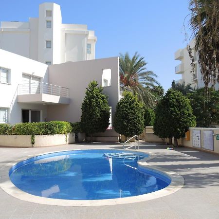 Отдыхайте С Удовольствием Paphos 外观 照片