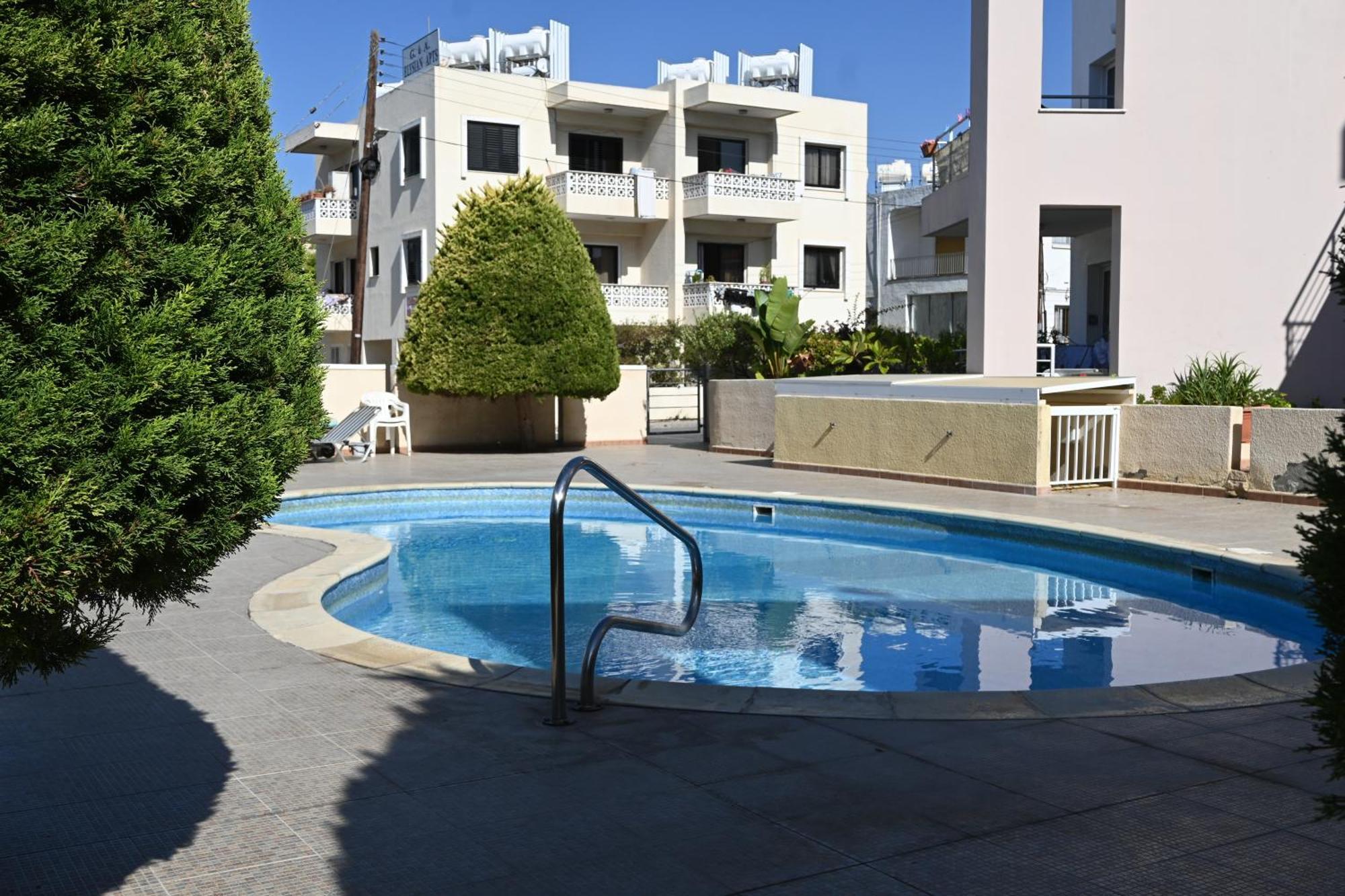 Отдыхайте С Удовольствием Paphos 外观 照片