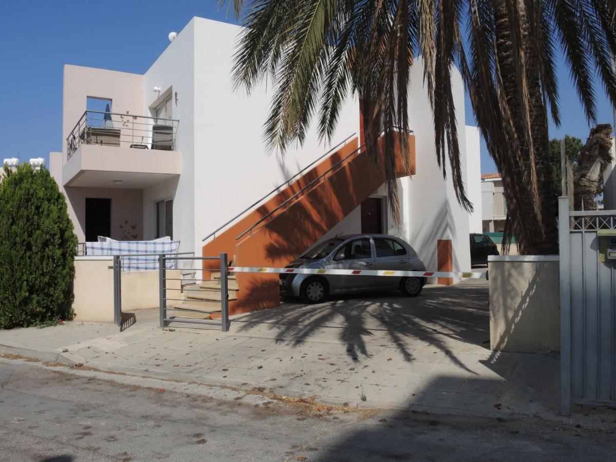Отдыхайте С Удовольствием Paphos 外观 照片